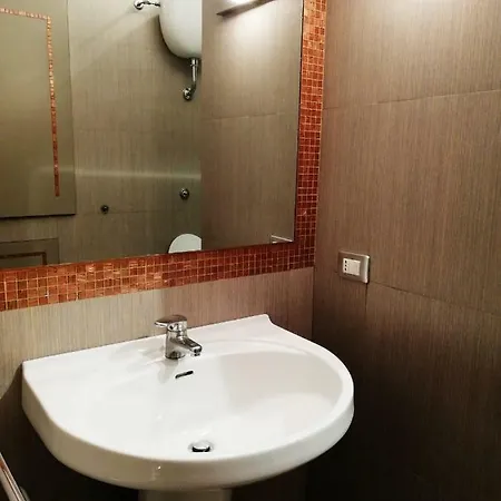 5 Santi Comfort Апартаменты *