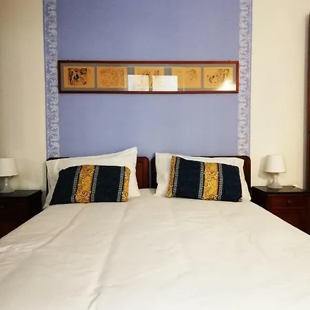 5 Santi Comfort Апартаменты Неаполь